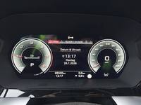 Pogled na kombinovani instrument