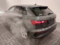 Pogled od pozadi levo