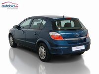 Pogled od pozadi levo