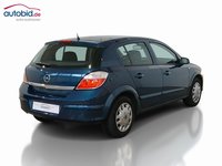 Pogled od pozadi desno