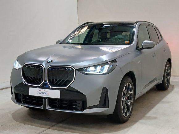 Pogled od napred levo