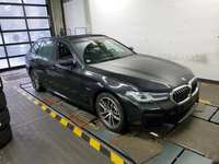 Pogled desno spredaj