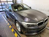 Pogled desno spredaj