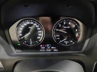 Pogled na kombinovani instrument