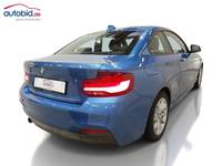 Pogled od pozadi desno