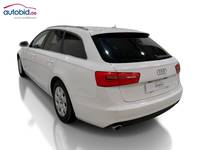 Pogled od pozadi levo