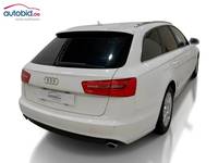 Pogled od pozadi desno