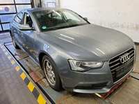 Pogled desno spredaj