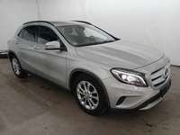 Pogled desno spredaj