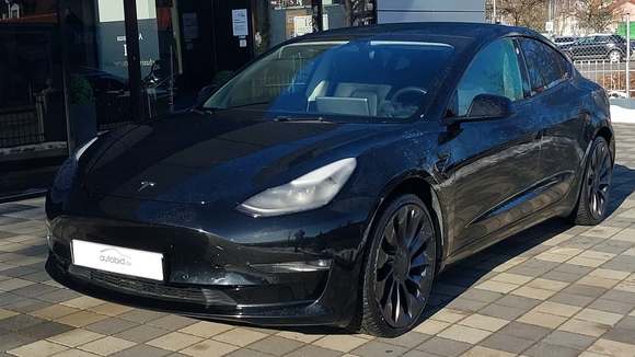 Vista dianteira esquerda