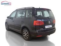 Вид сзади слева