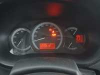 Pohľad na združený prístroj na palubnej doske