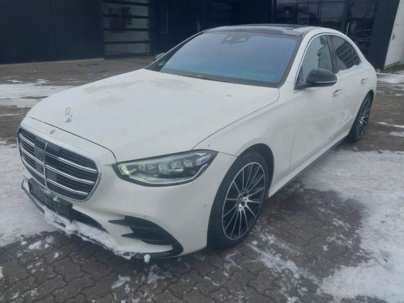 Náhľad spredu zľava