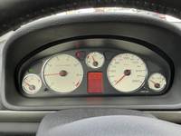 Pohľad na združený prístroj na palubnej doske