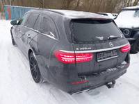 Náhľad zozadu zľava