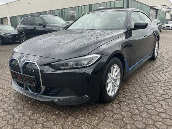 Náhľad spredu zľava