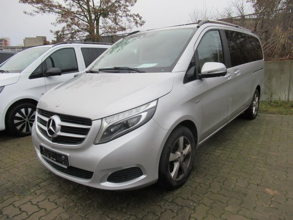 Náhľad spredu zľava