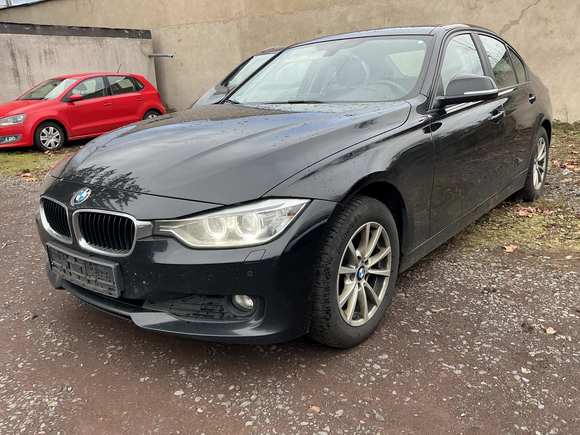 Náhľad spredu zľava