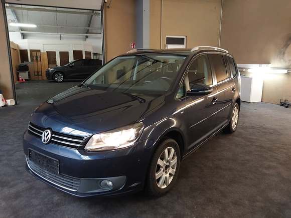 Náhľad spredu zľava