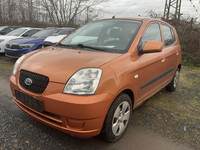 Pogled od napred levo