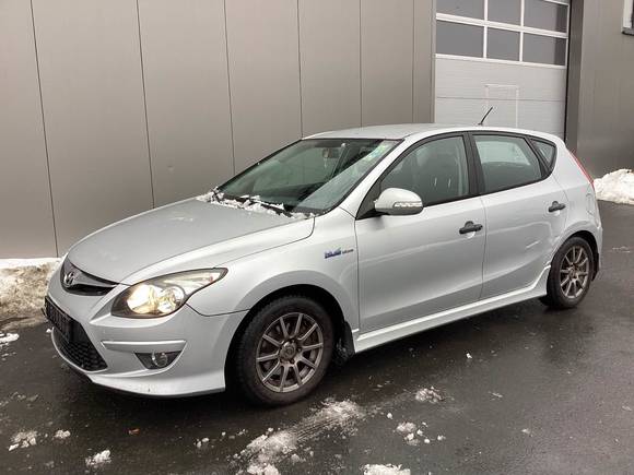 Náhľad spredu zľava