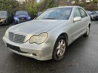 Pogled od napred levo