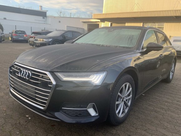 Náhľad spredu zľava