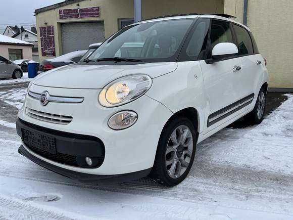 Náhľad spredu zľava