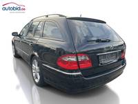 Pogled od pozadi levo