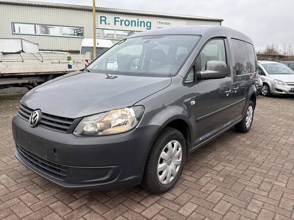 Náhľad spredu zľava