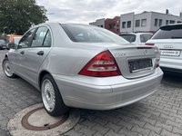 Náhľad zozadu zľava