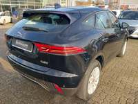 Náhľad zozadu sprava