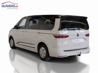 Вид сзади слева