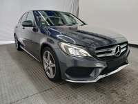 Pogled desno spredaj