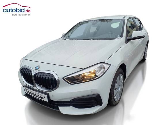 Pogled sprijeda lijevo