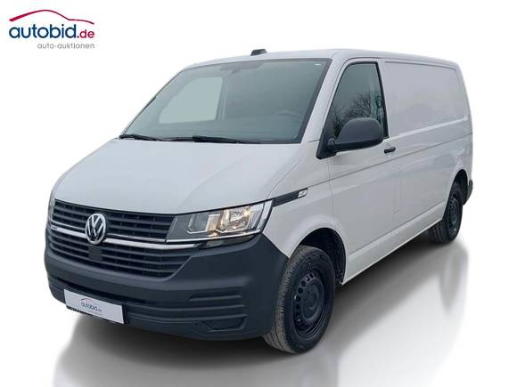 Pogled od napred levo