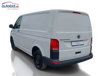 Pogled od pozadi levo