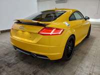 Aanzicht achter rechts