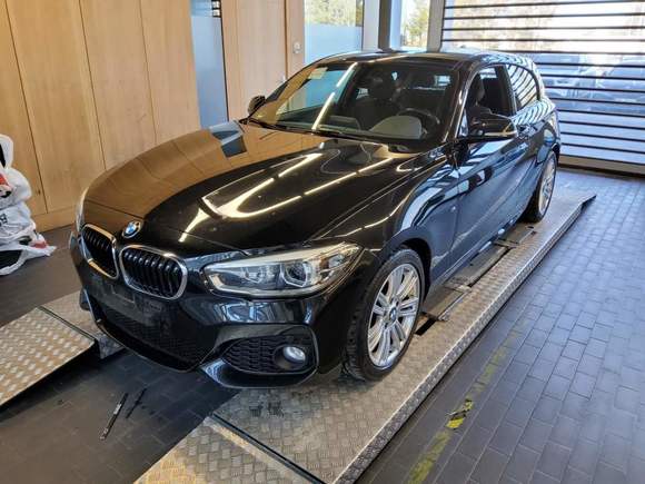 Вид спереди слева