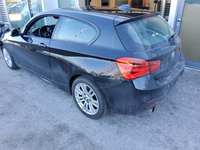 Вид сзади слева