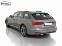 Vaade tagant vasakult