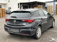 Вид сзади справа