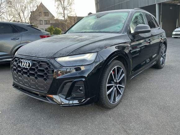 Pogled od napred levo