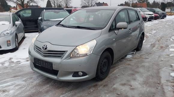 Vue de l’avant gauche