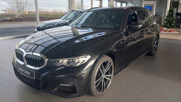 Vue de l’avant gauche