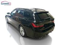 Vista traseira esquerda