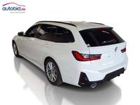 Vista traseira esquerda