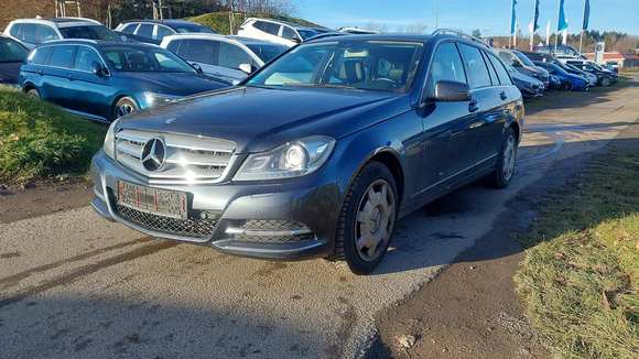 Vue de l’avant gauche