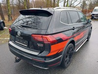 Vue de l’arrière droit