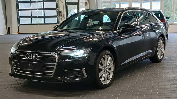 Vue de l’avant gauche